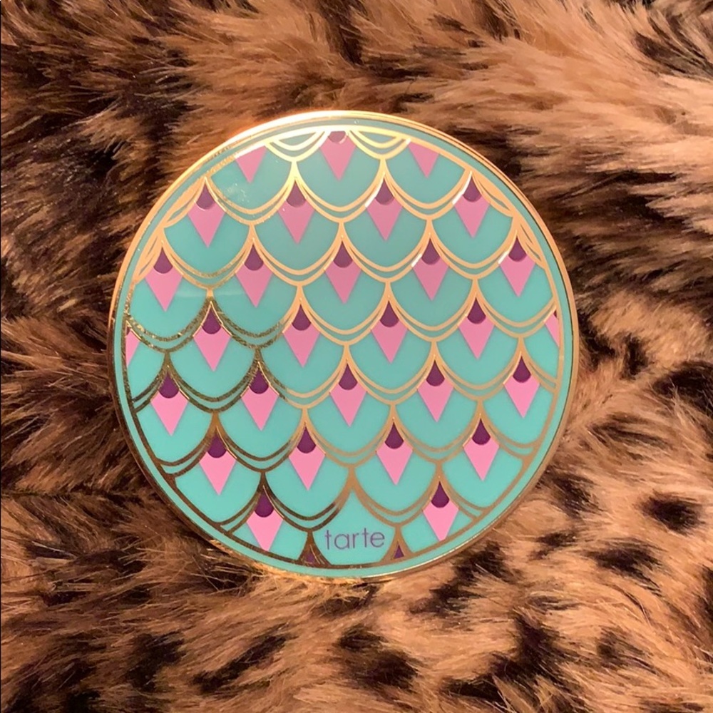 Makeup palette